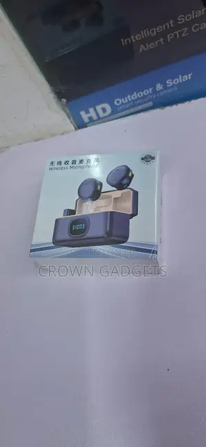 Q8 2.4g Wireless Lavalier Microphone for Content Creators