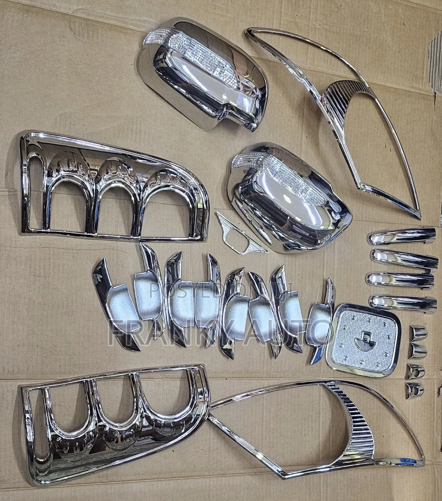 Chrome Kit Hilux Vigo 2005
