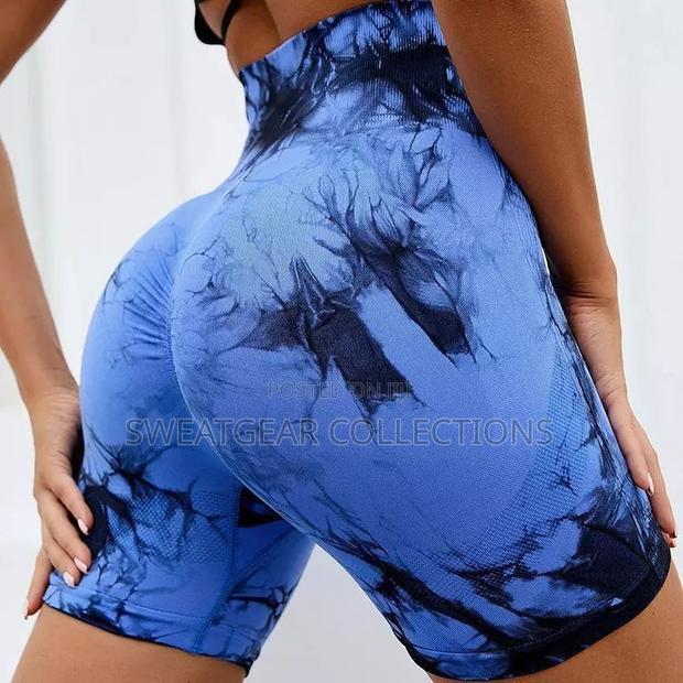 High Waisted Tie Dye Workout Seamless Biker Shorts - thumbnail 5