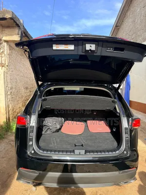 Lexus NX 300 FWD 2019 Black