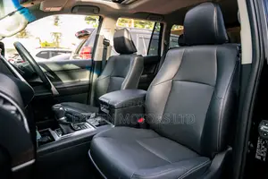 Toyota Land Cruiser Prado 2.8 2019 Black