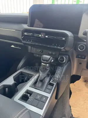 New Toyota Land Cruiser Prado 2.8 2025 Gray