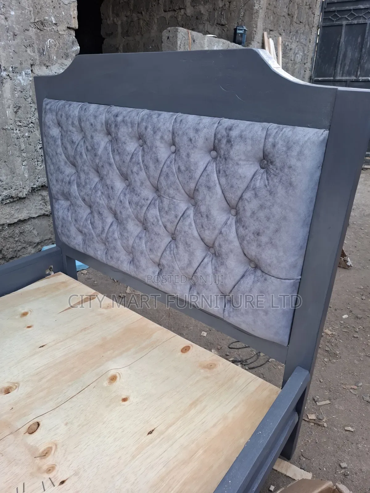Admirable Modern Mocket Beds on Offer!