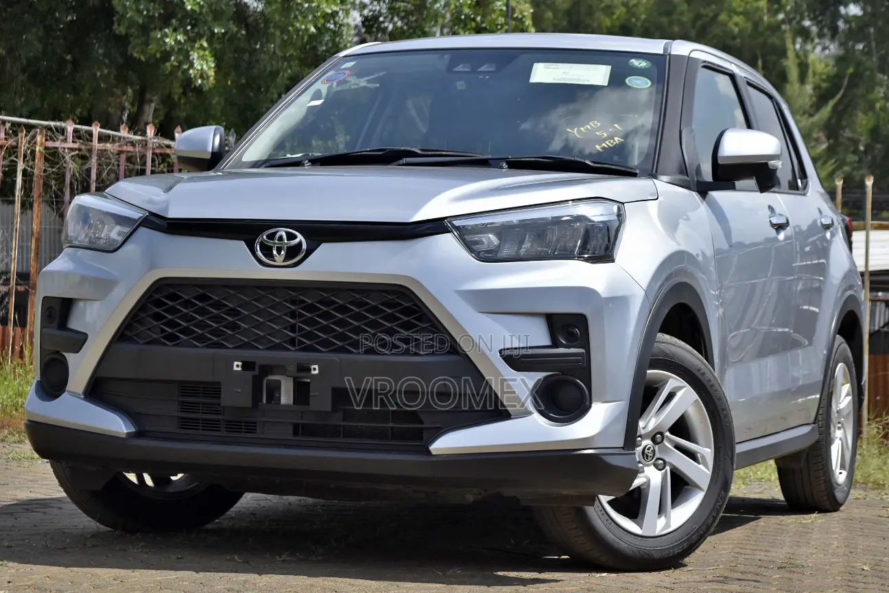 Toyota Raize 2019 Silver
