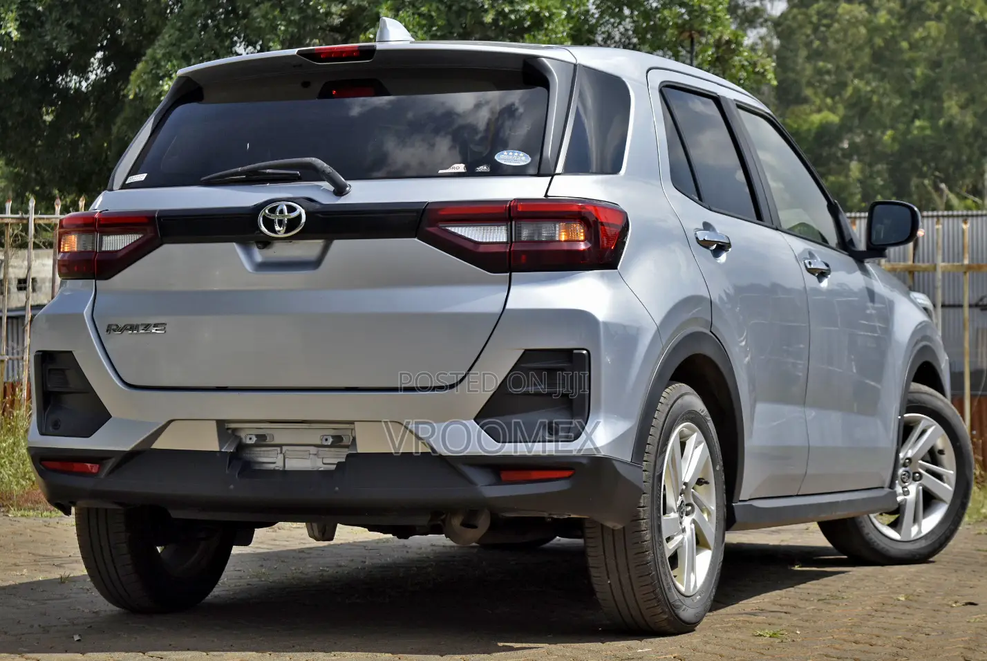 Toyota Raize 2019 Silver