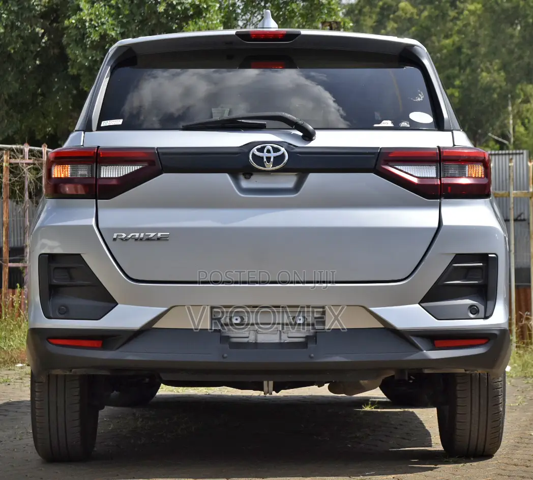 Toyota Raize 2019 Silver