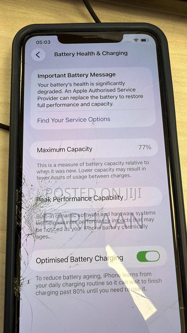 Apple iPhone 11 Pro Max 64 GB Gray - thumbnail 4