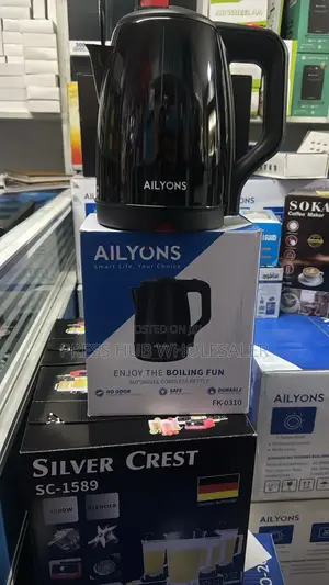 Ailyons 2.2l Cordless Electric Kettle
