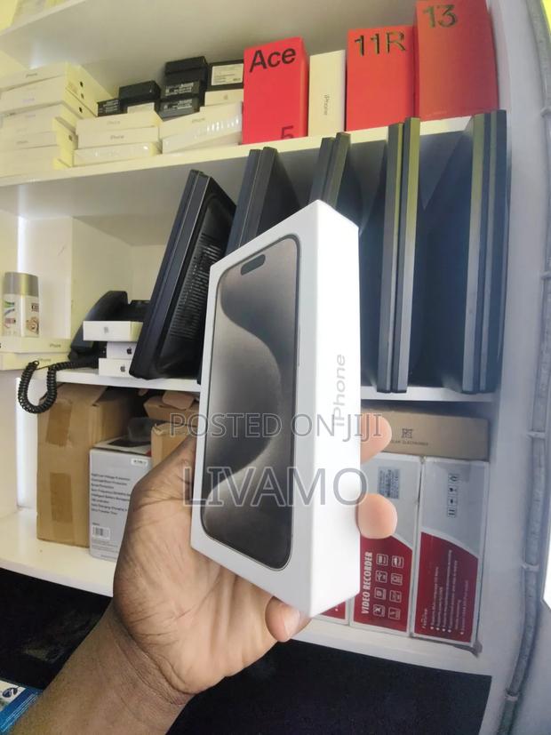New Apple iPhone 15 Pro 256 GB - thumbnail 6