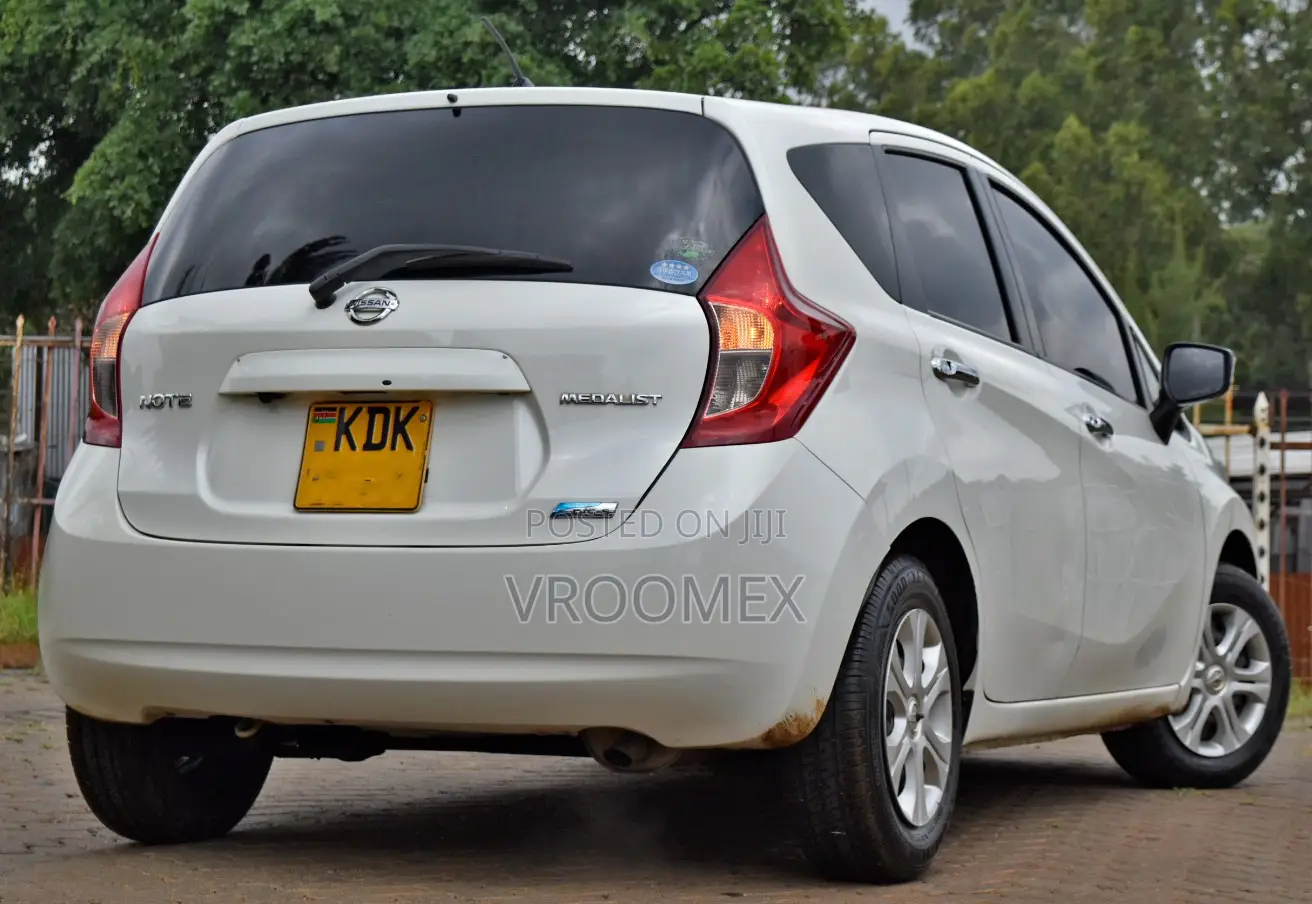 Nissan Note 2015 White