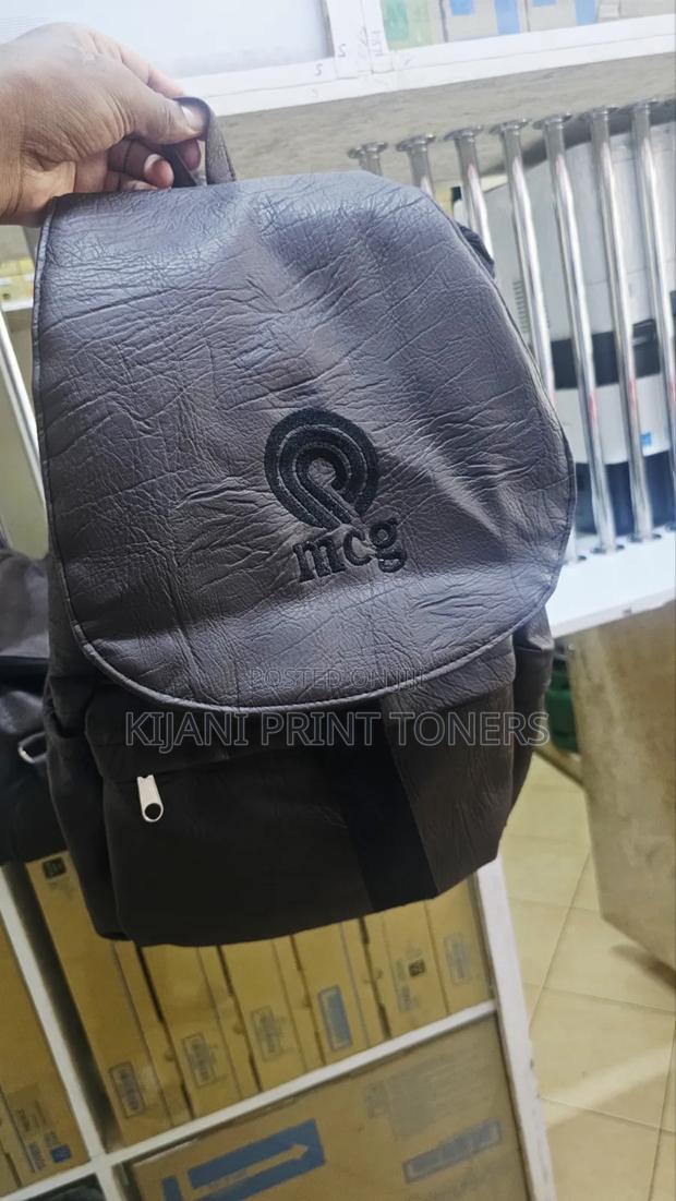 Top Qualiy Leather Bags on Offer - thumbnail 2