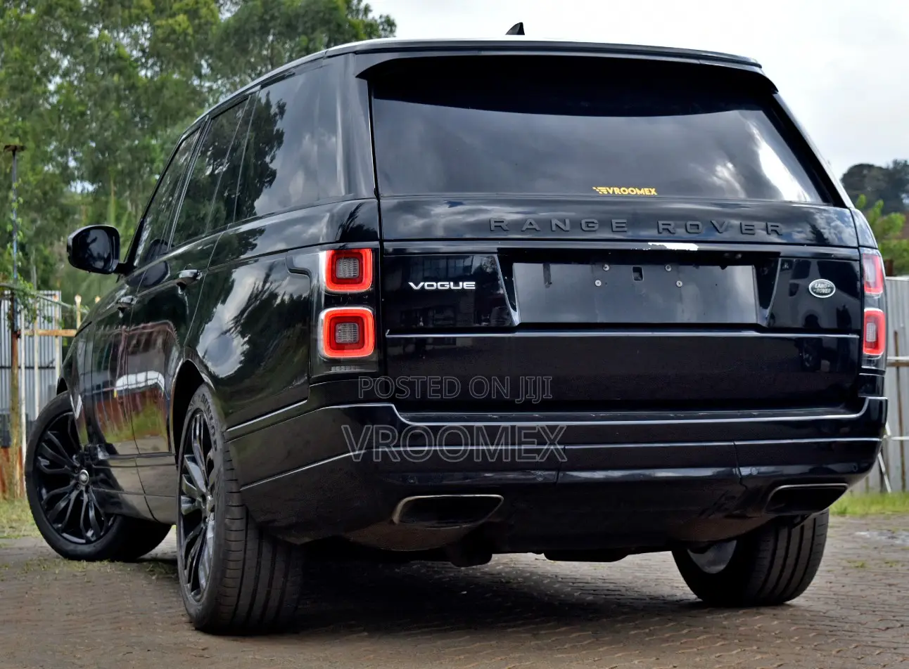 Land Rover Range Rover Vogue 2018 Black