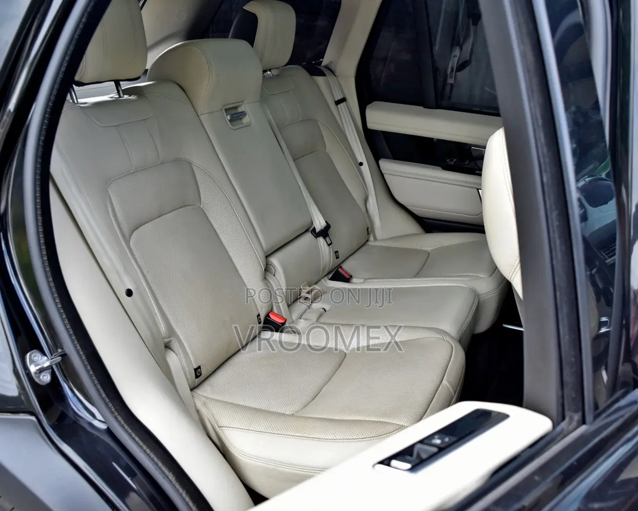 Land Rover Range Rover Vogue 2018 Black