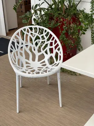 Dining Chair: Modern Pp Plastic Bistro Chair