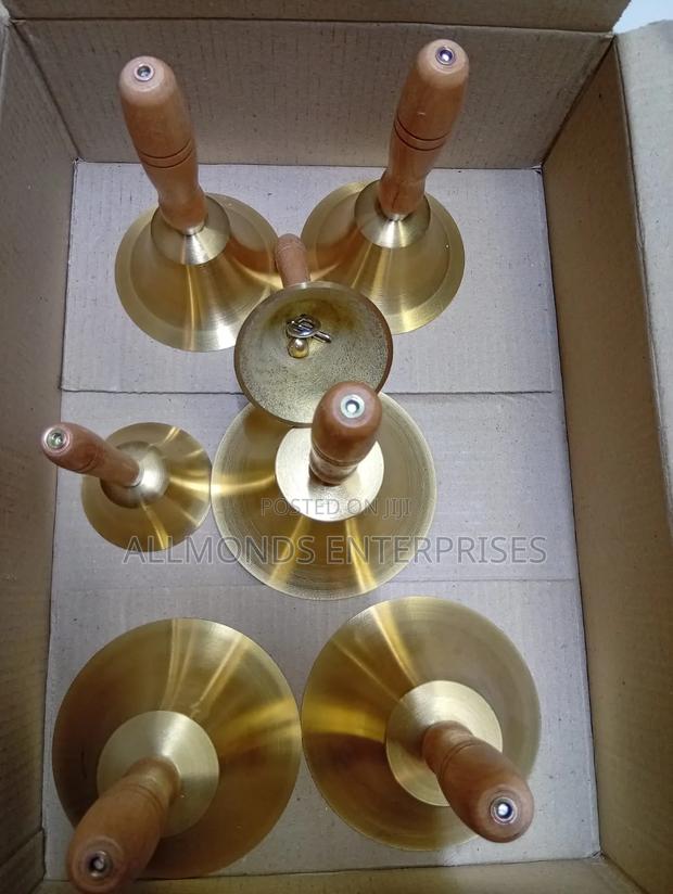 8cm School Bell Brass With Wooden Handle - thumbnail 4