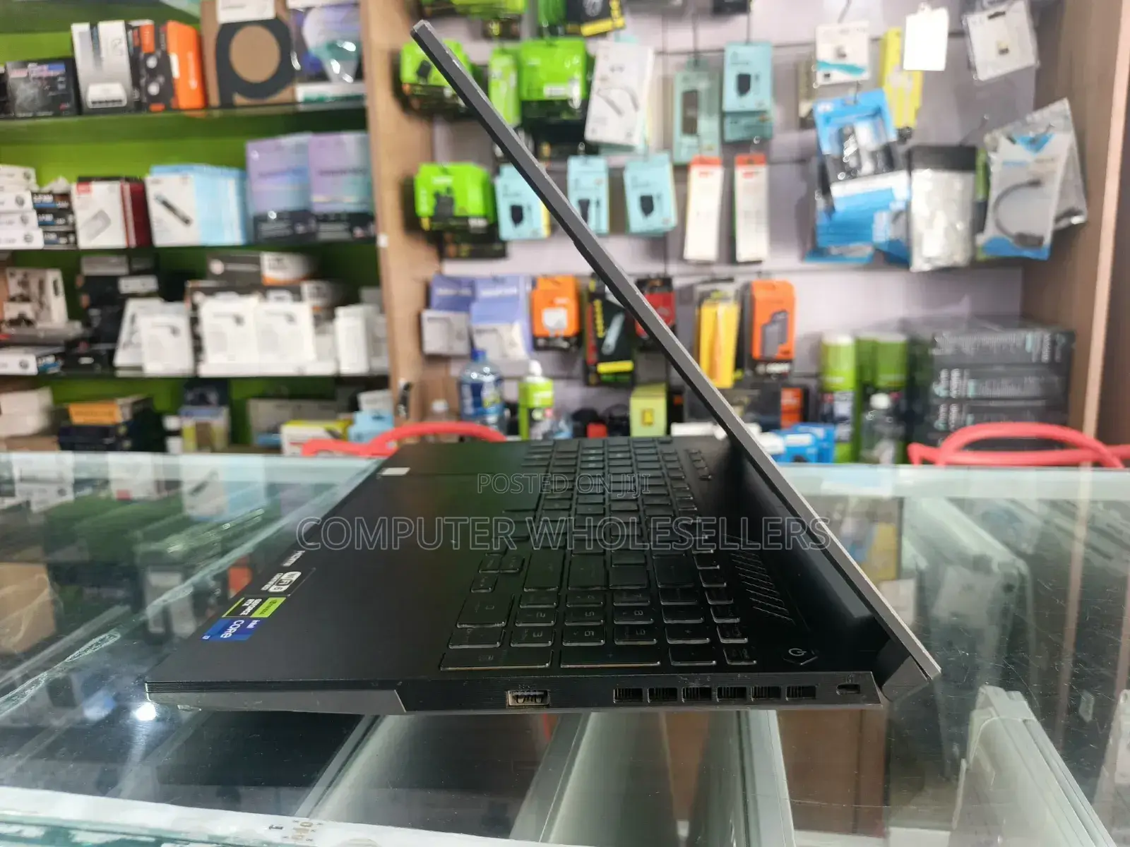 Laptop Asus 16GB Intel Core i7 SSD 2T