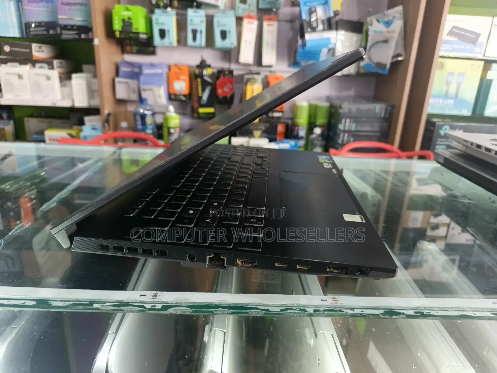 Laptop Asus 16GB Intel Core i7 SSD 2T
