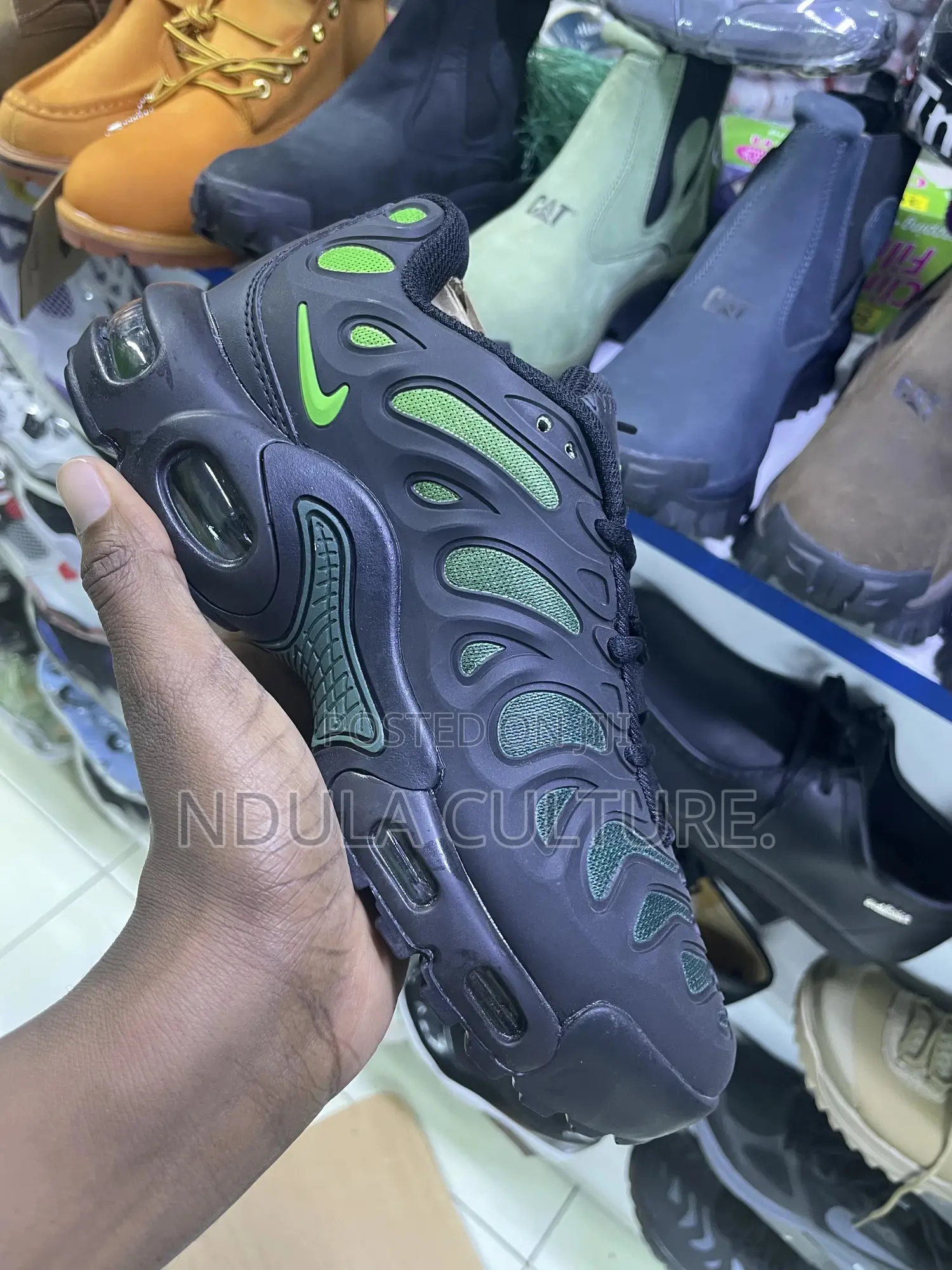 Airmax Plus Drift