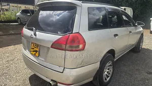 Nissan Wingroad 2004 Silver