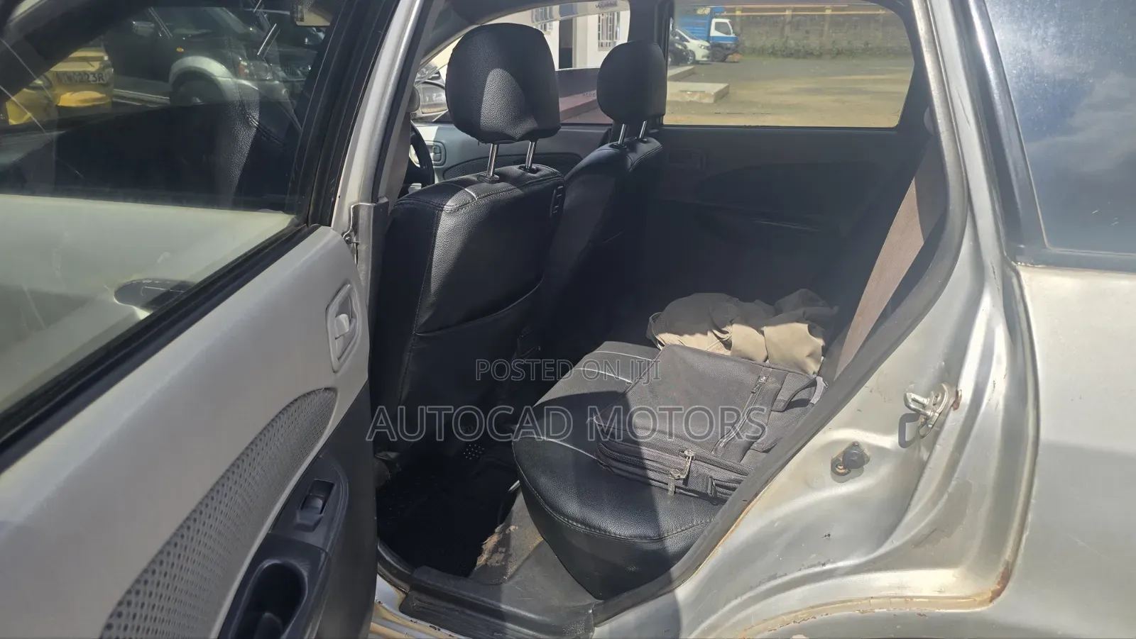 Nissan Wingroad 2004 Silver