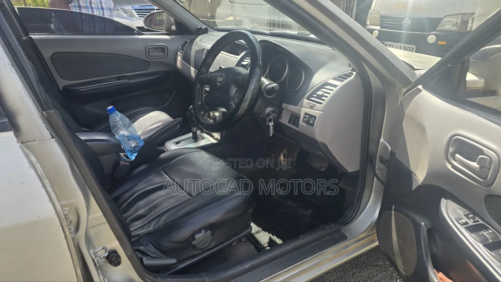 Nissan Wingroad 2004 Silver