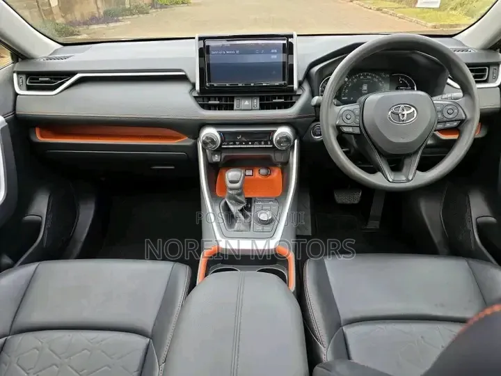 Toyota RAV4 Adventure AWD 2020 Matt Black