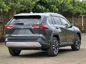 Toyota RAV4 Adventure AWD 2020 Matt Black
