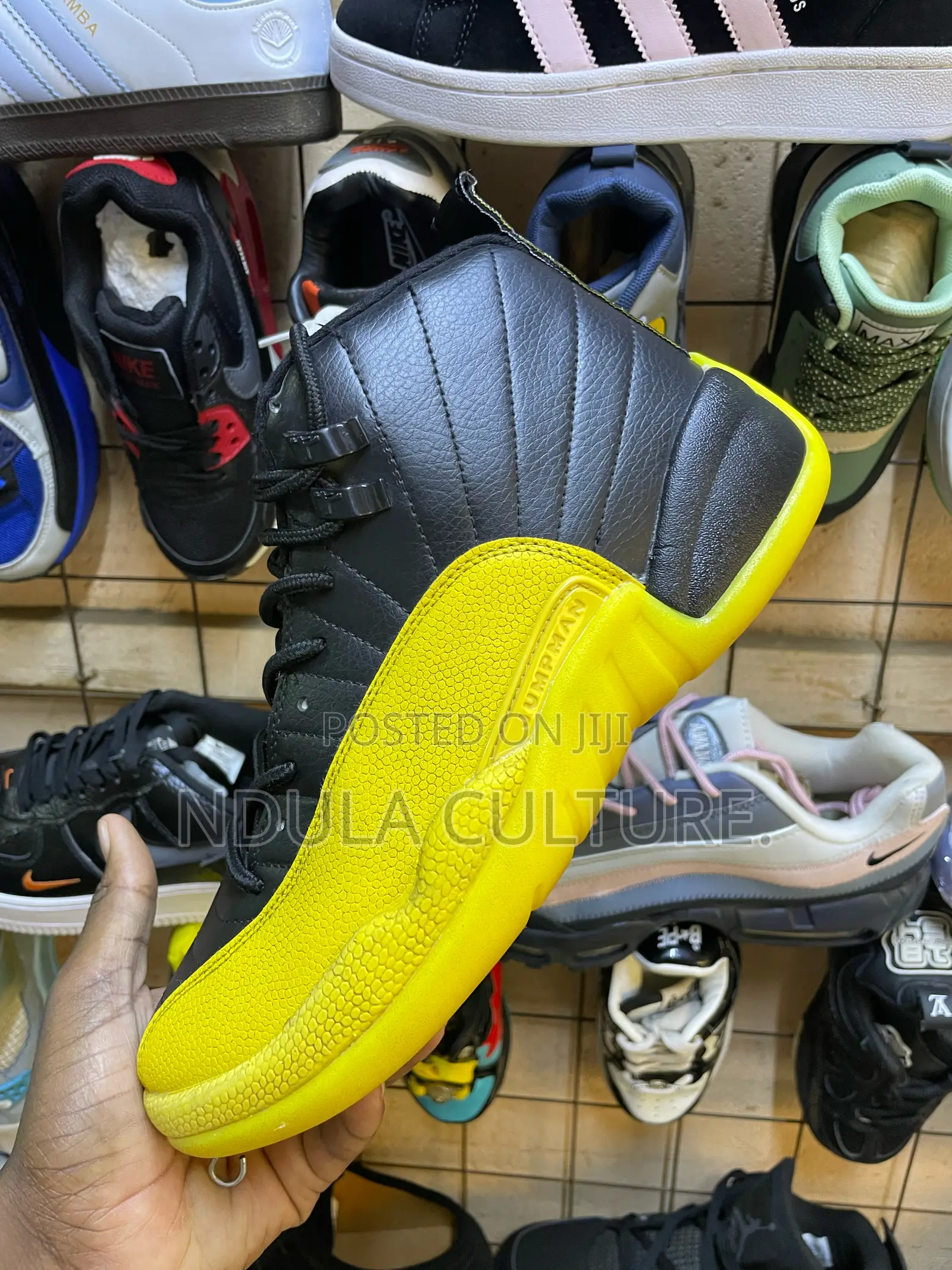 Nike Air Jordan 12 Jumpman