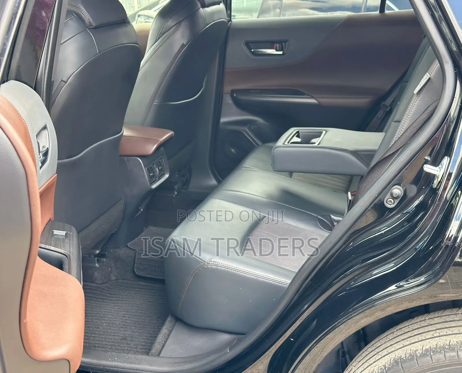 Toyota Harrier G 2020 Black
