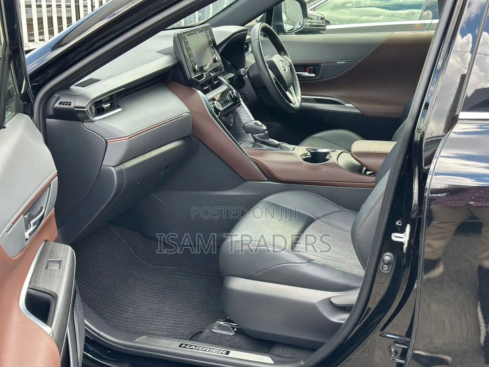 Toyota Harrier G 2020 Black