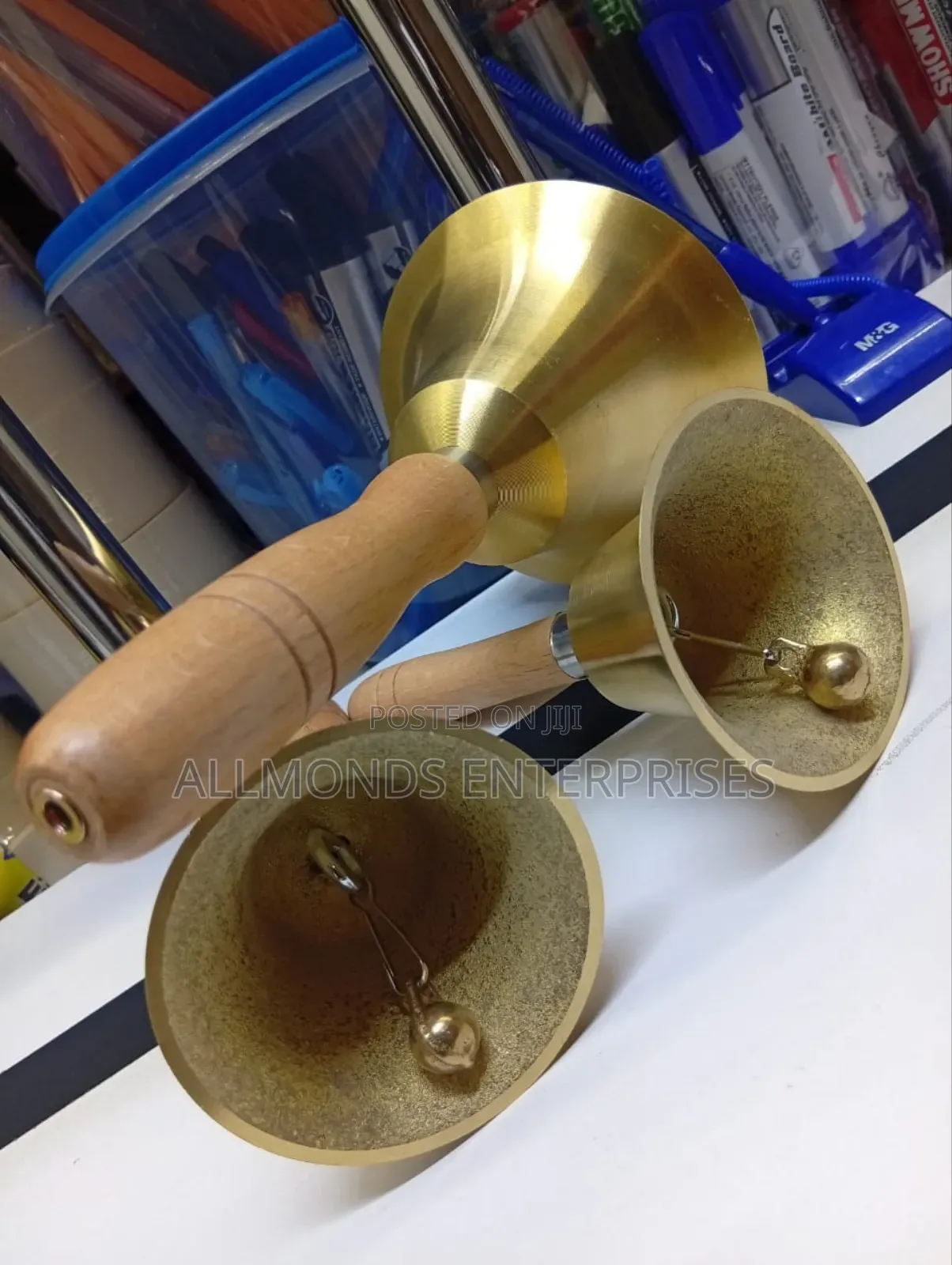 Medium Size Scholl Bell 11cm Brass With Wooden Handle