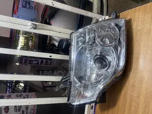 Mitsubishi Shogun Headlight