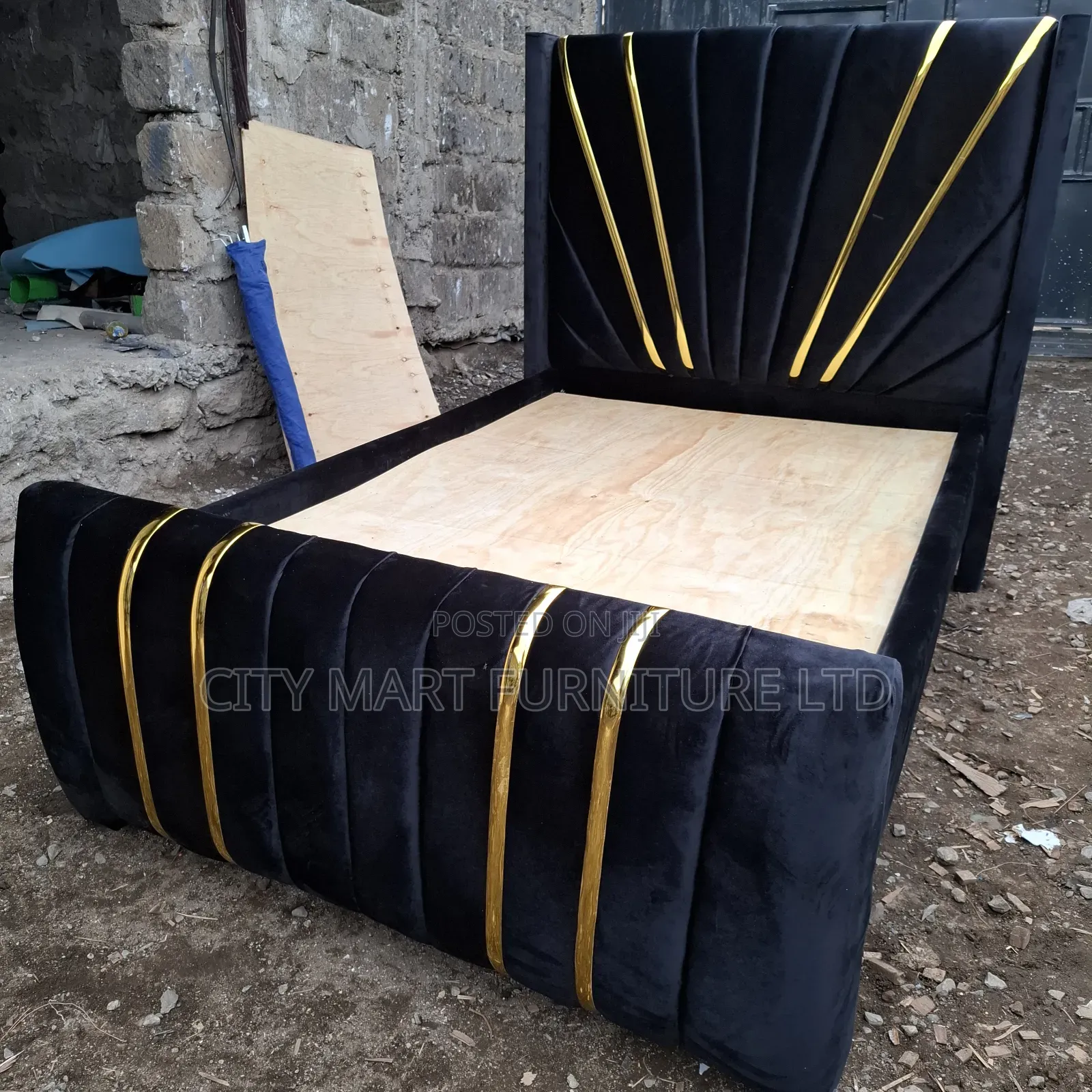 Decent Modern Chester Kingsize Beds on Offer!