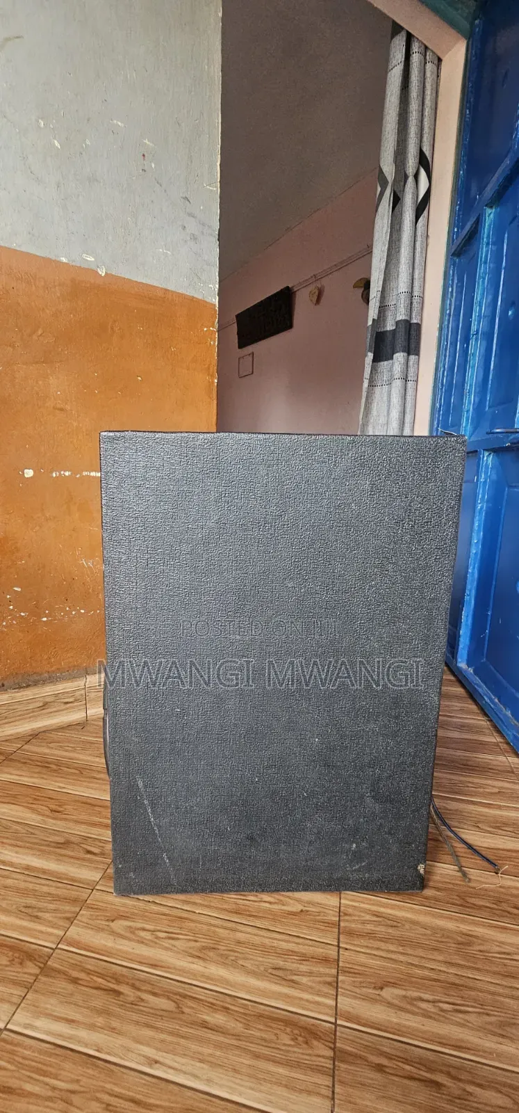 Semtoni Speaker 12 Inch