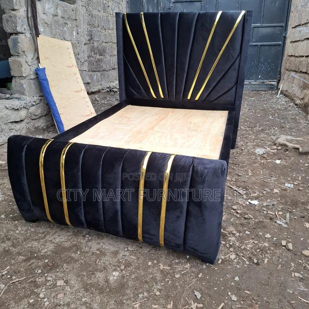 Easygoing Modern Chester Kingsize Beds on Offer!