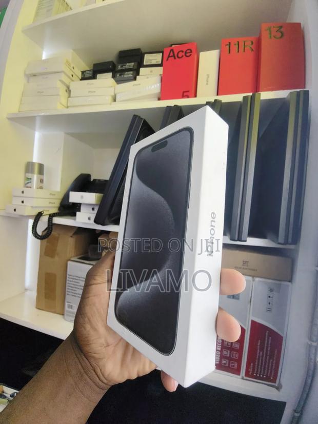 New Apple iPhone 15 Pro Max 256 GB - thumbnail 6