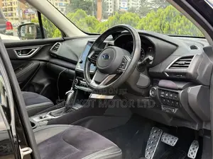 Subaru Forester Base AWD 2020 Black