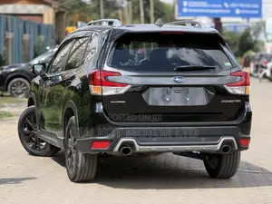Subaru Forester Base AWD 2020 Black