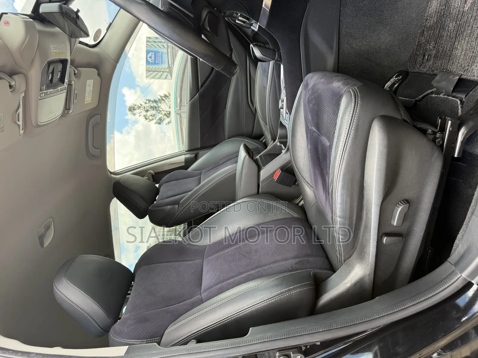 Subaru Forester Base AWD 2020 Black