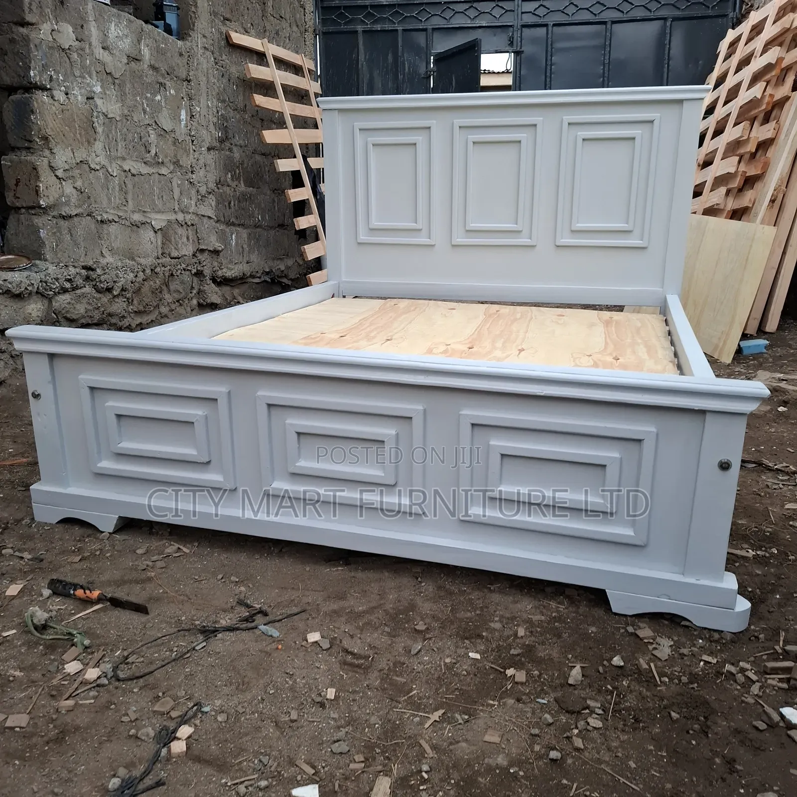 Ergonomic Modern Panel/Board Beds on Offer!