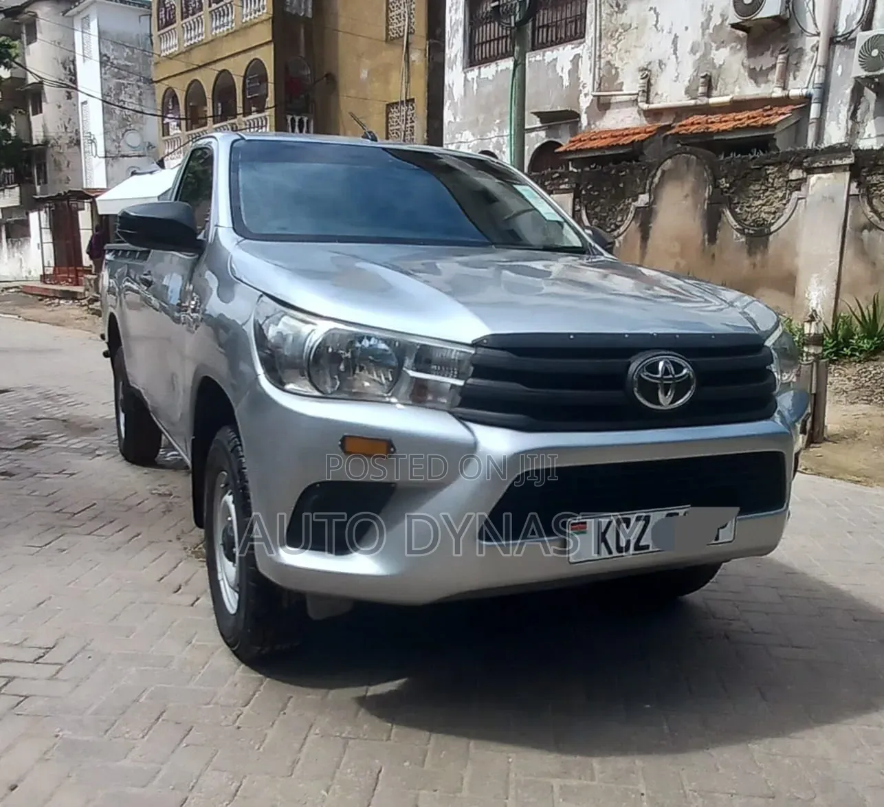 Toyota Hilux 2020 Silver