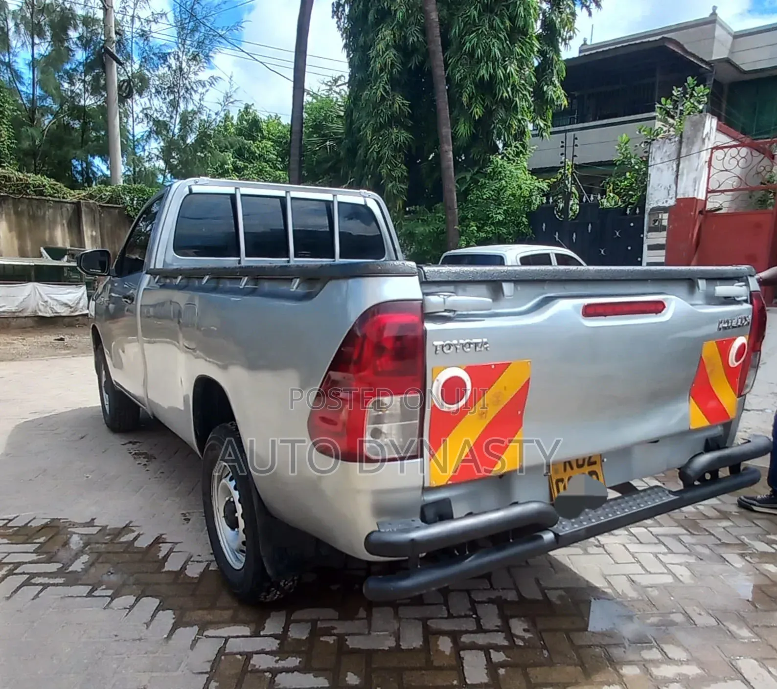 Toyota Hilux 2020 Silver