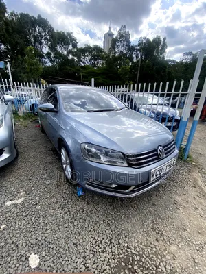 Volkswagen Passat 1.8 S Sedan 2012 Blue
