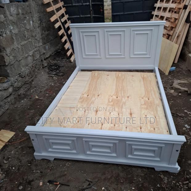 Functonalist Modern Panel/Board Beds on Offer! - main view