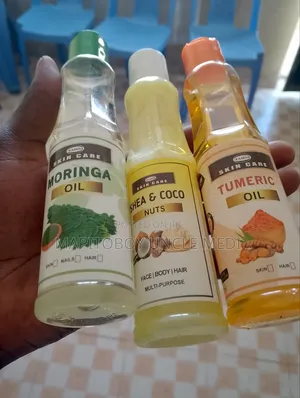 Moringa Tumeric Oils