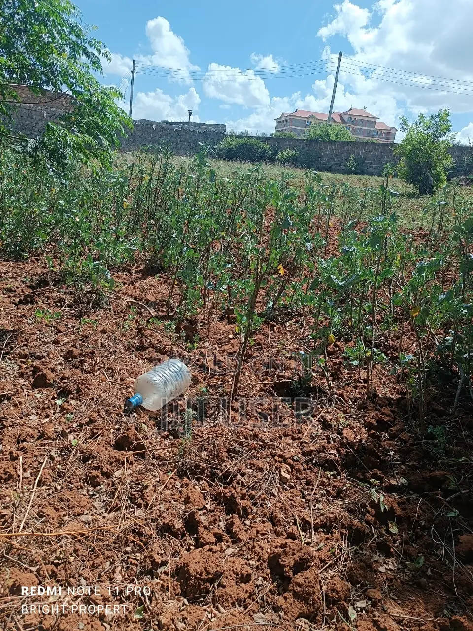 Plot Utawala