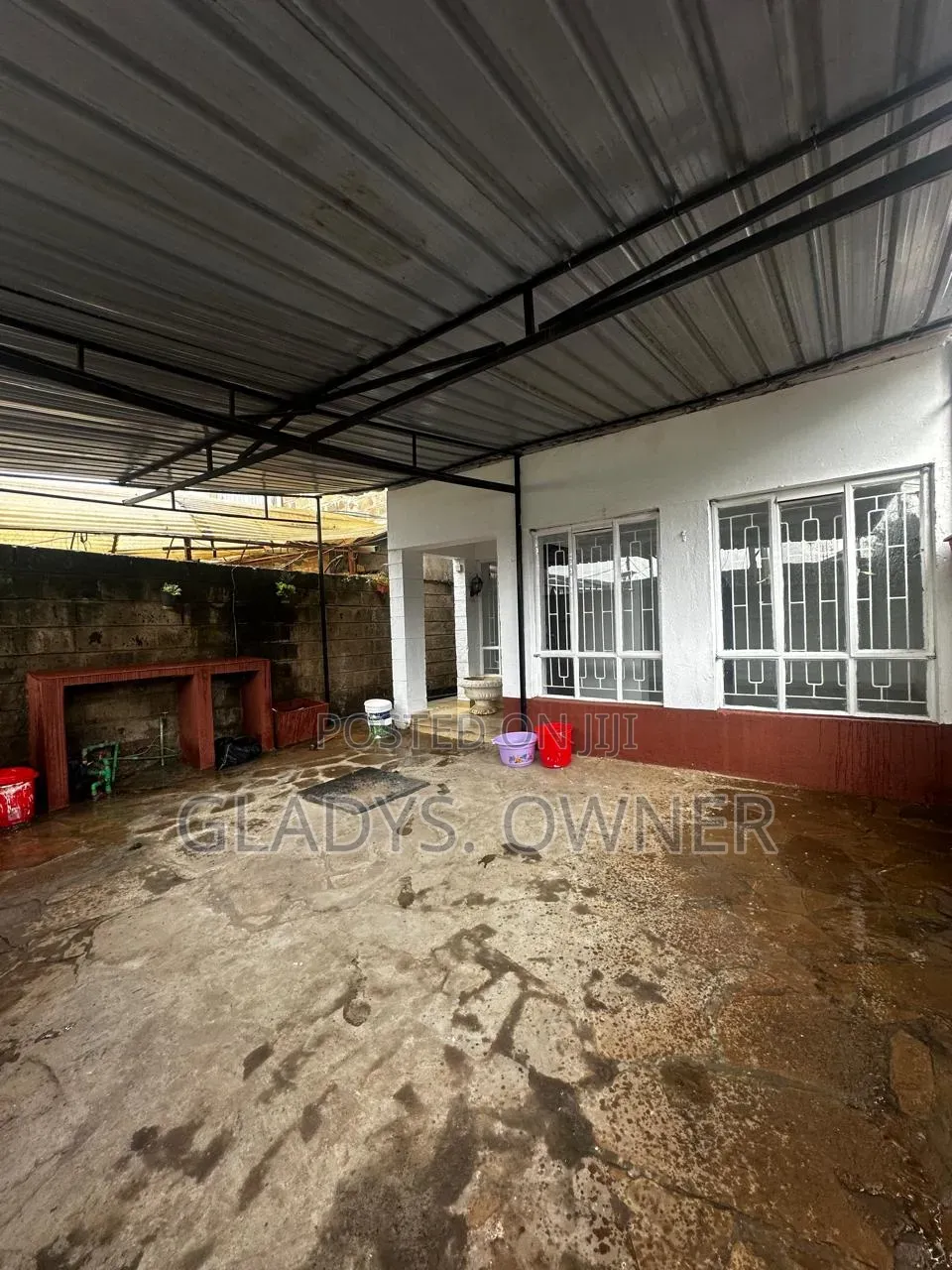 3bdrm Maisonette in Woodley Court for rent