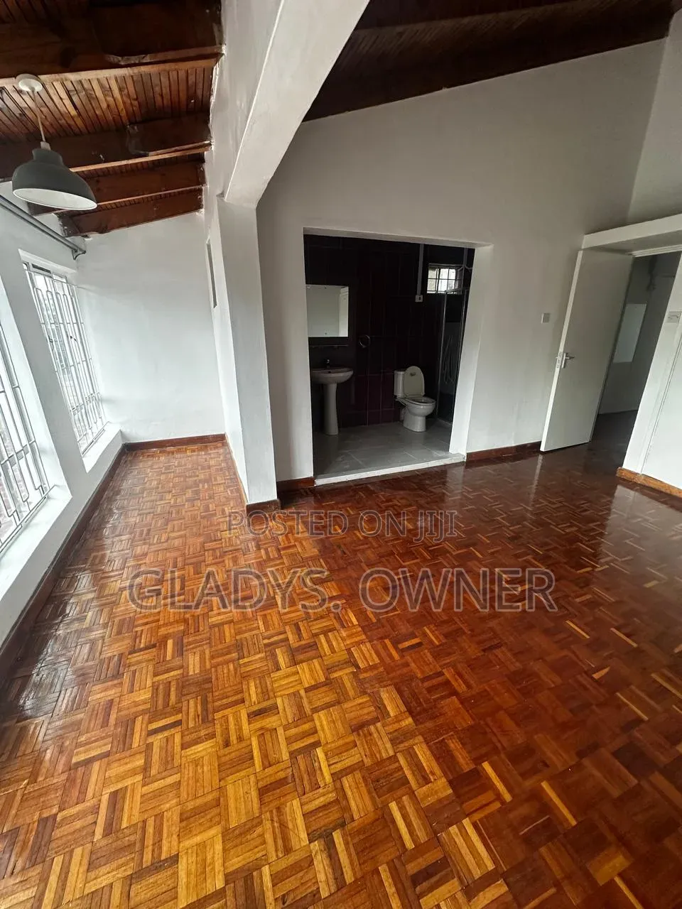 3bdrm Maisonette in Woodley Court for rent