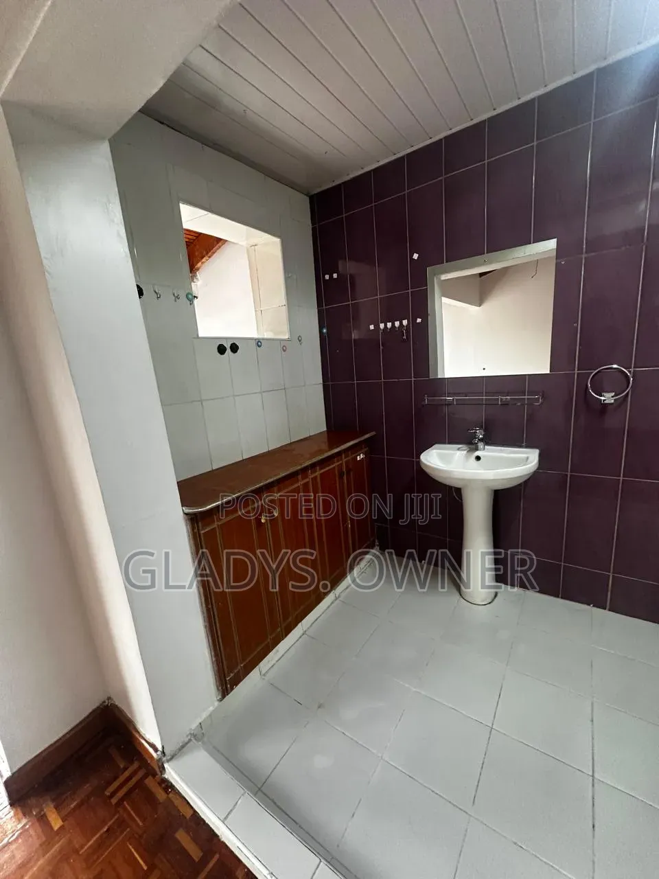3bdrm Maisonette in Woodley Court for rent