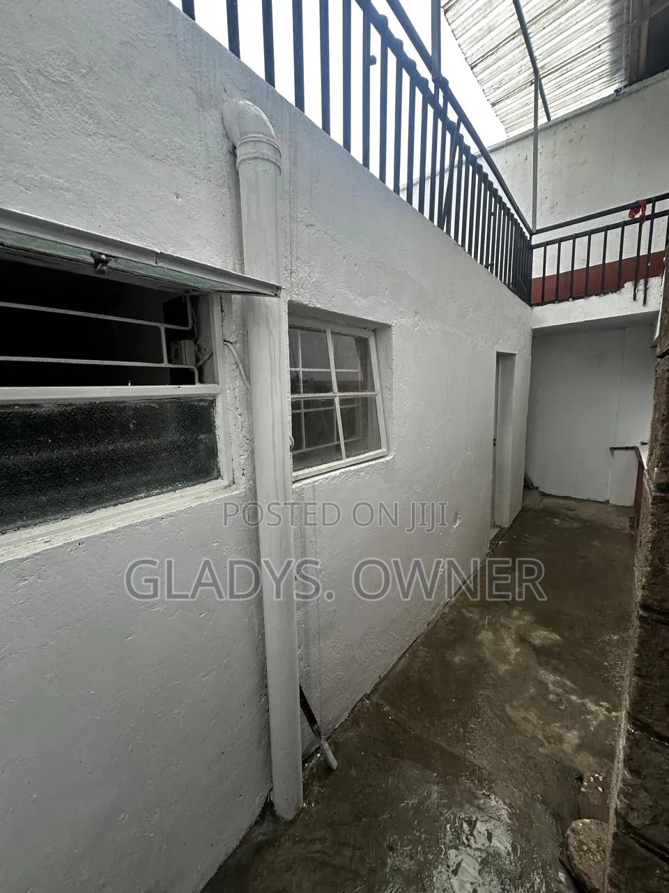 3bdrm Maisonette in Woodley Court for rent